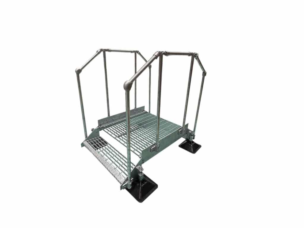 Scavalchi industriali con corrimano